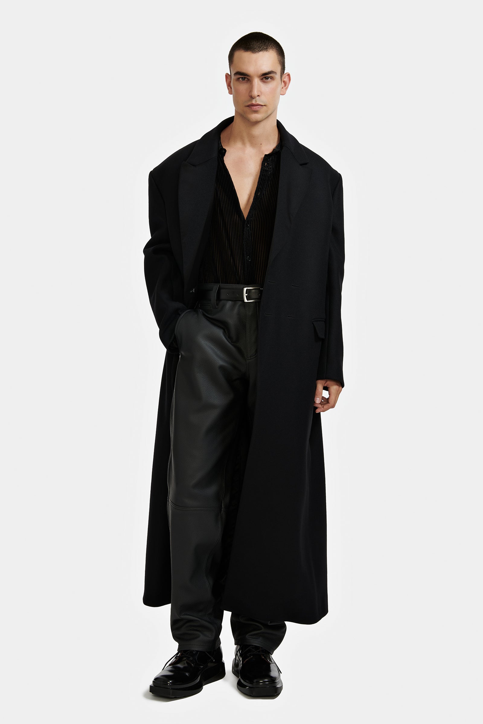BLACK DOUBLE-BREASTED COAT – LGN LOUIS GABRIEL NOUCHI