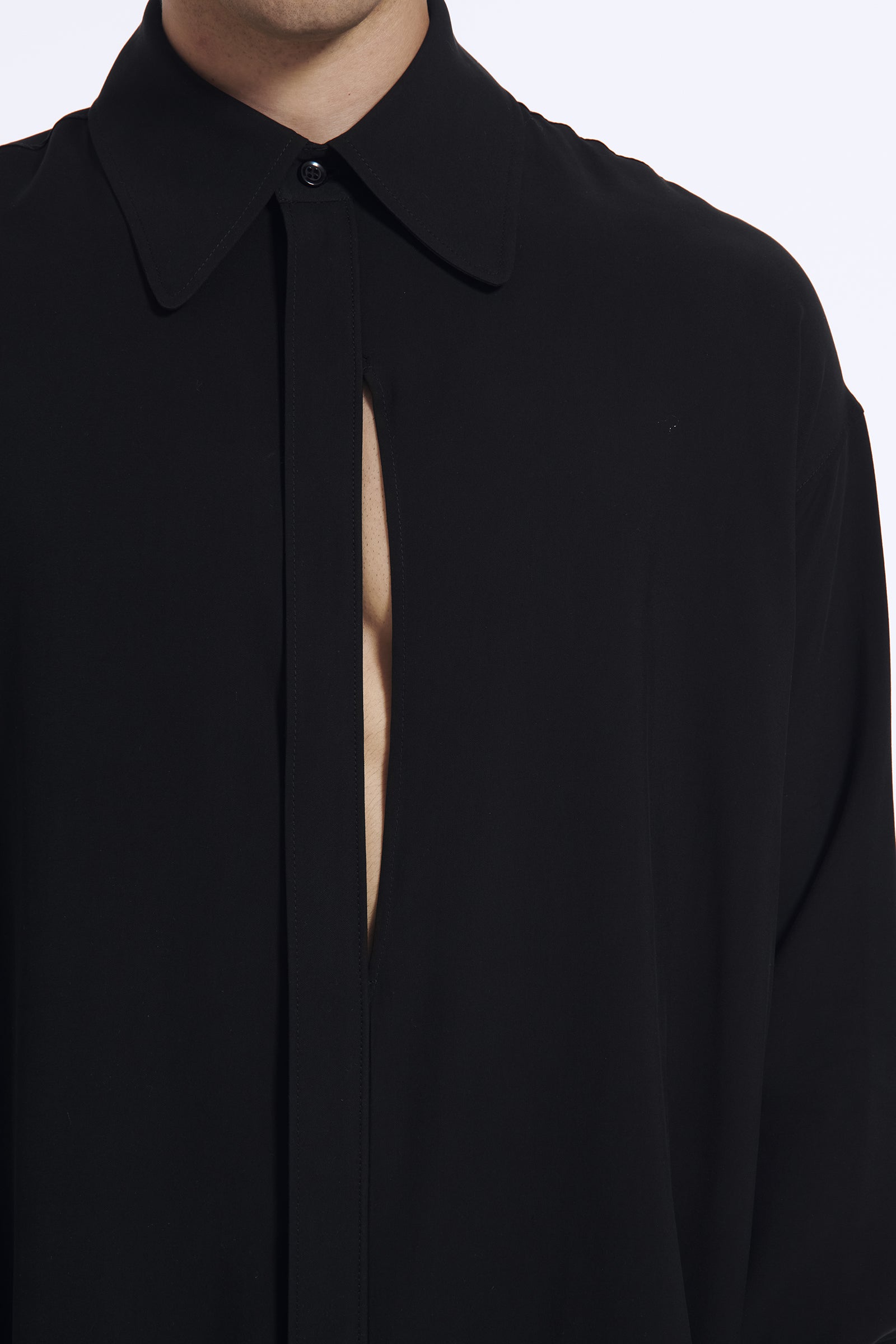 LONG SHIRT WITH SIGNATURE OPENING