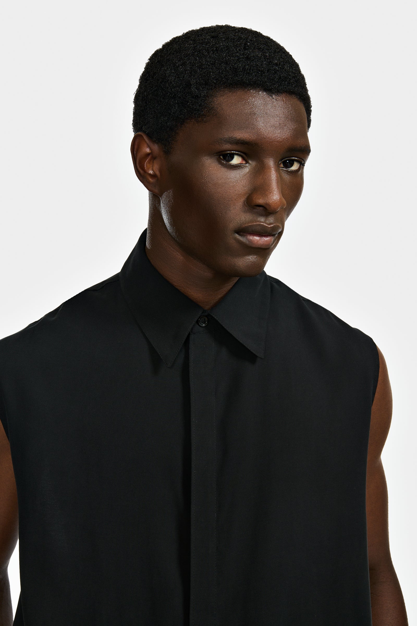 Jent Louis Fringe Open-Collar Shirt ブラック m20563908117_1.jpg?1755689094