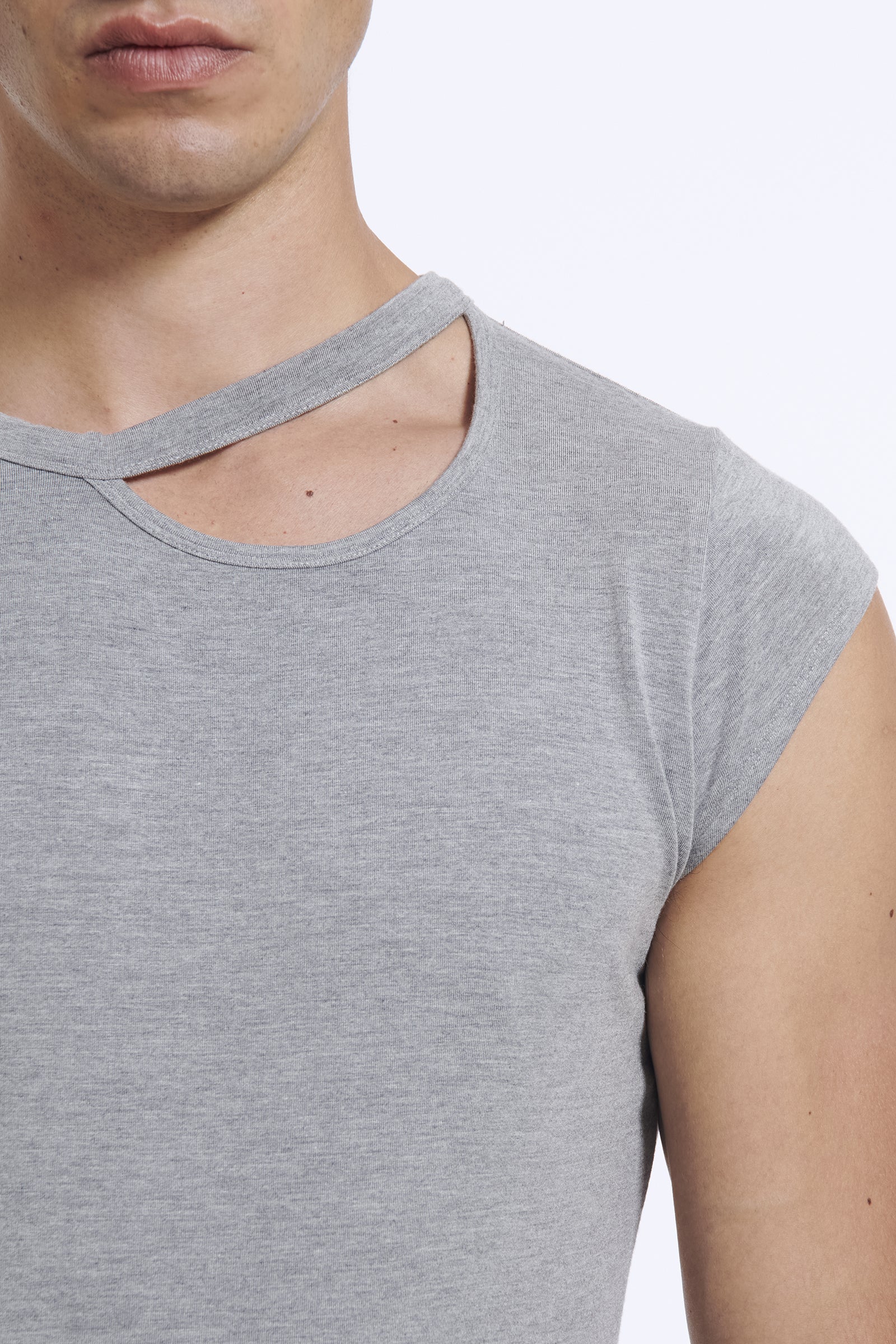 SHORT SLEEVES T-SHIRT IN MICRO MODAL