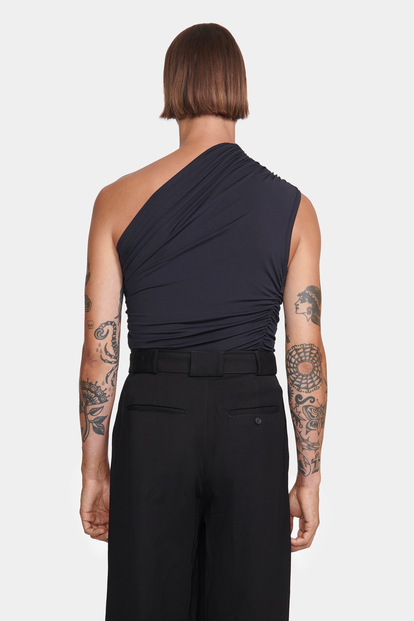 ASYMMETRICAL PLEATED TOP IN RECYCLED JERSEY