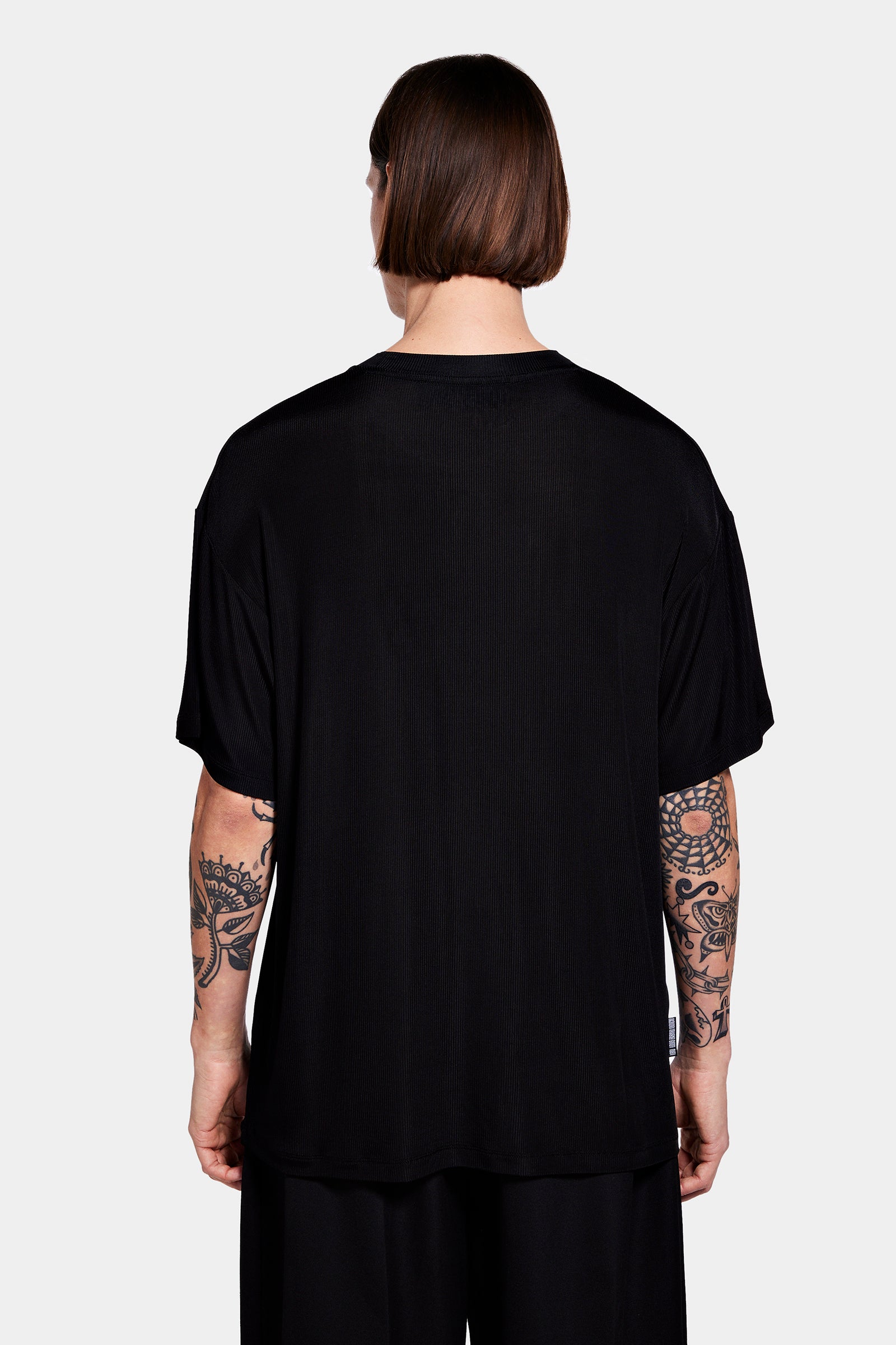 FLOWING T-SHIRT IN RIBBED VISCOSE